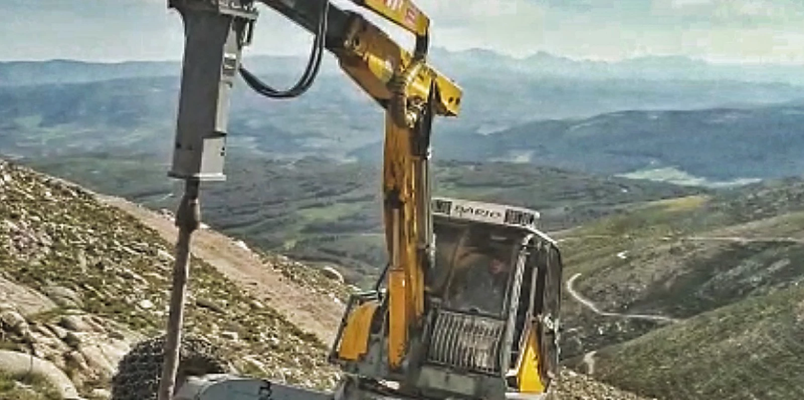 EC 90 T